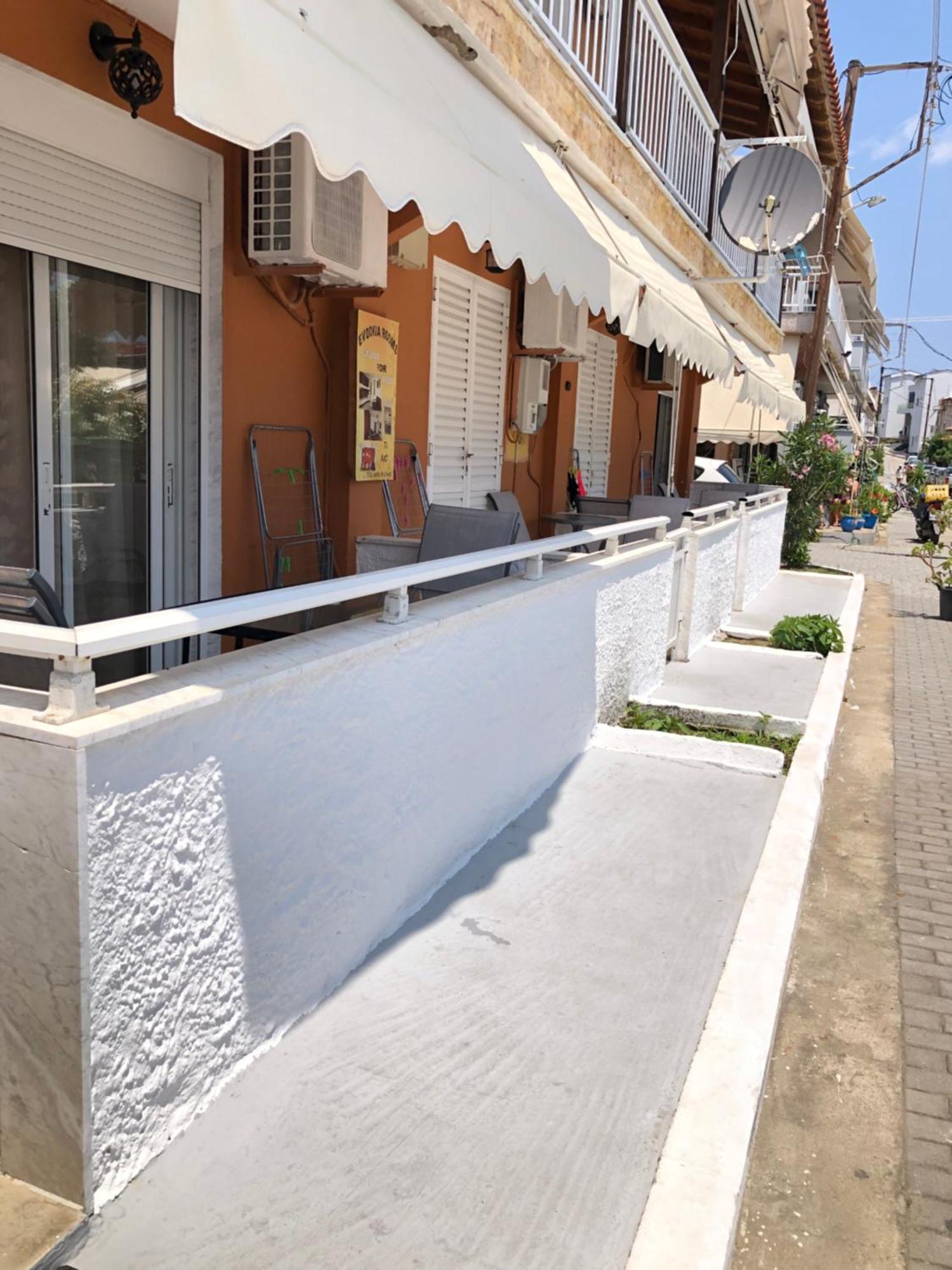 Eudokia Rooms Sarti Exterior foto